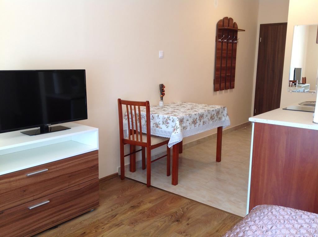 Jokai Apartmanhaz Hévíz المظهر الخارجي الصورة