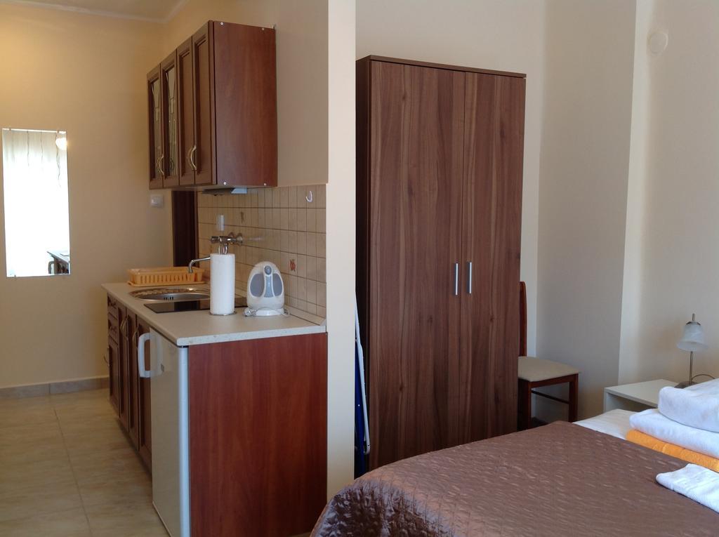 Jokai Apartmanhaz Hévíz المظهر الخارجي الصورة