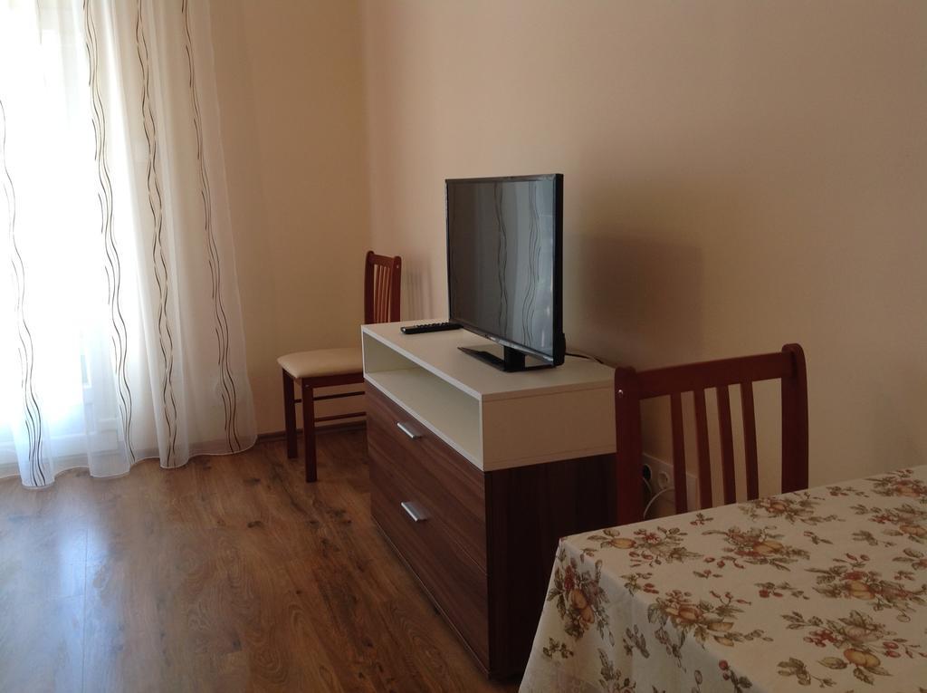 Jokai Apartmanhaz Hévíz المظهر الخارجي الصورة