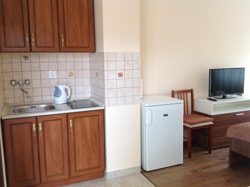 Jokai Apartmanhaz Hévíz المظهر الخارجي الصورة